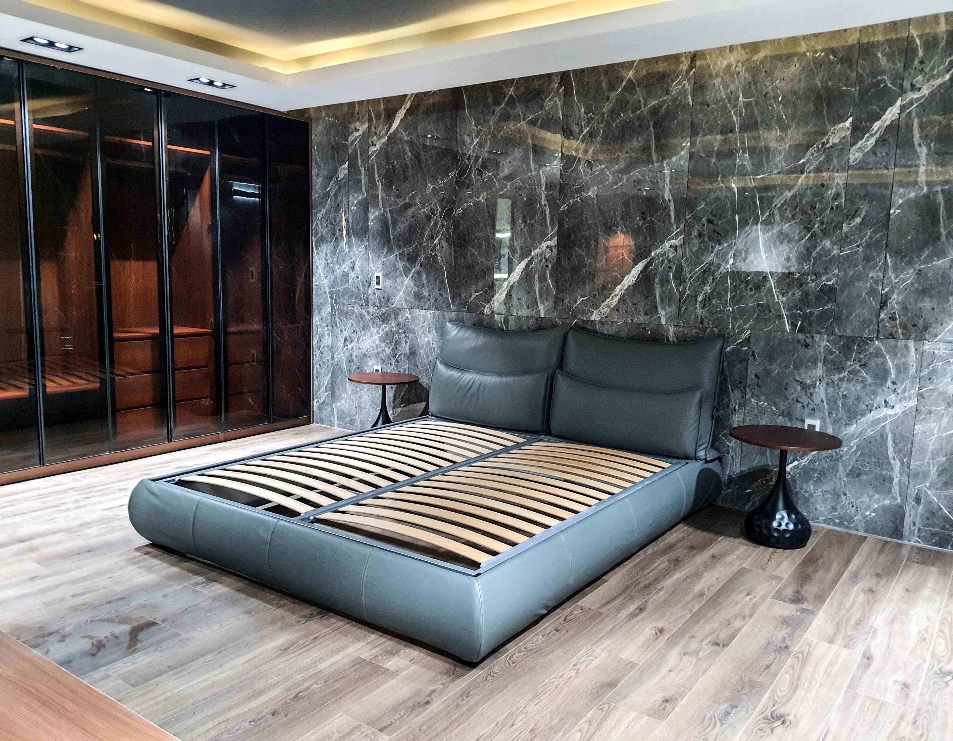 Kiến trúc TQT chuyên thiết kế kiến trúc nội thất và xây nhà trọn gói cho các công trình nhà phố, biệt thự