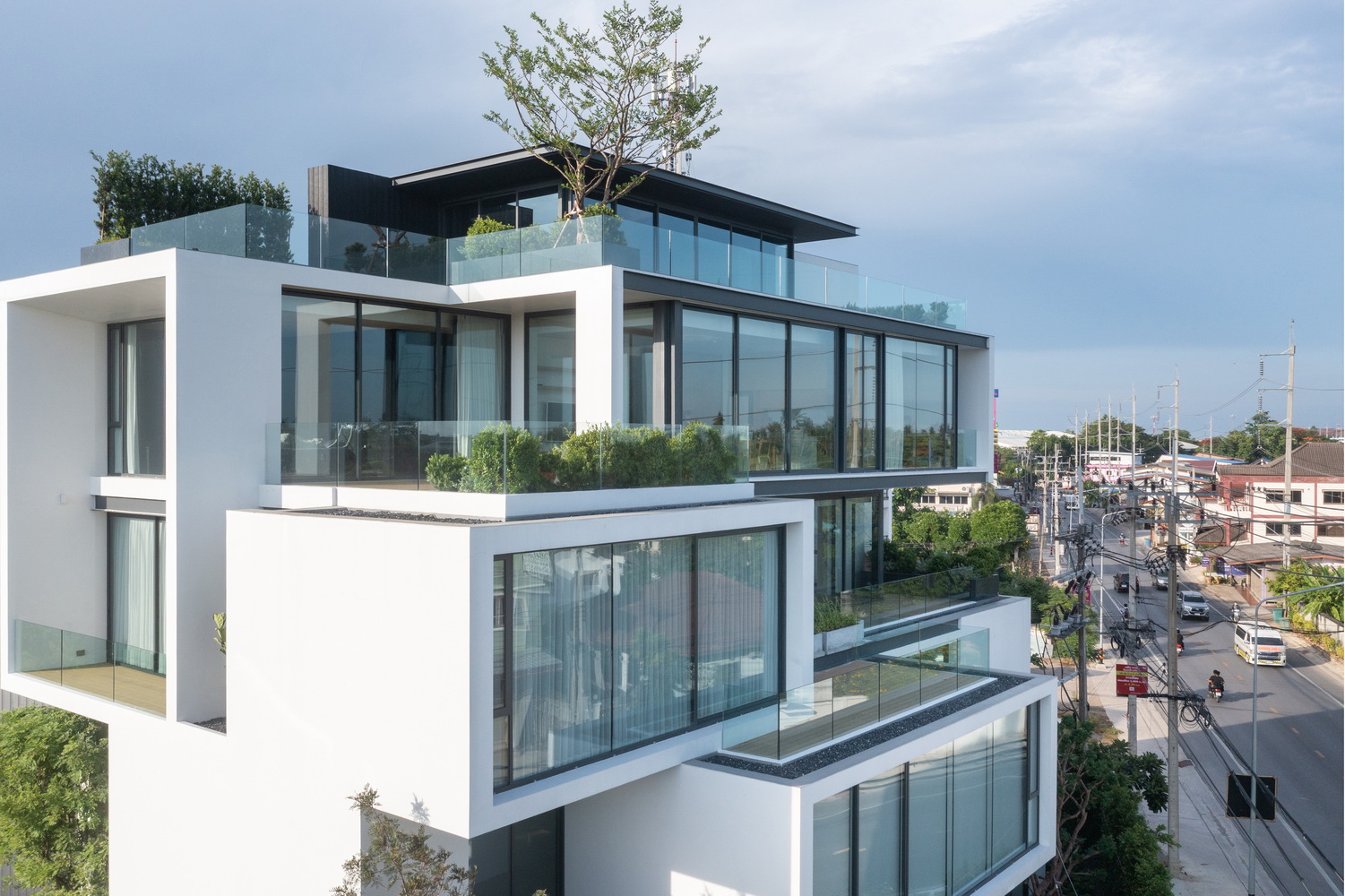 Kiến trúc TQT chuyên thiết kế kiến trúc nội thất và xây nhà trọn gói cho các công trình nhà phố, biệt thự